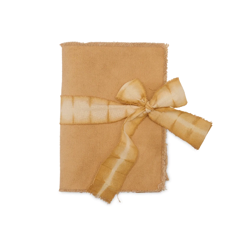 ARTIST'S PAPER BUNDLE